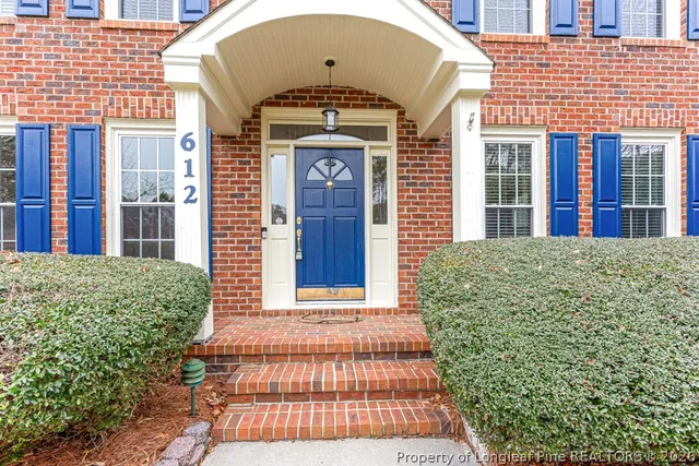 $549,900 | 612 Longwood Place, Fayetteville, NC 28314