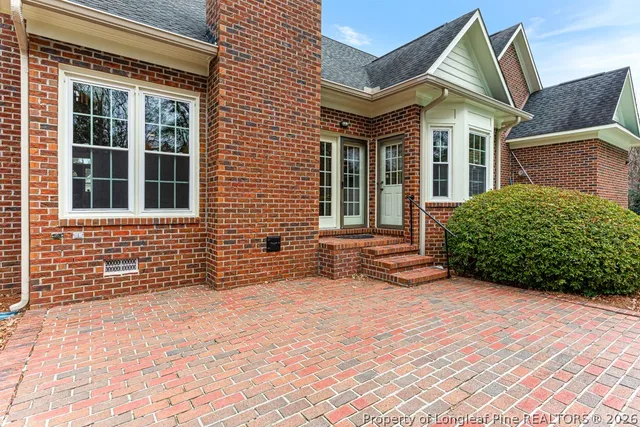 $549,900 | 612 Longwood Place, Fayetteville, NC 28314