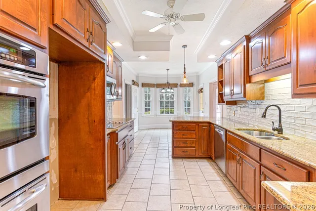 $549,900 | 612 Longwood Place, Fayetteville, NC 28314