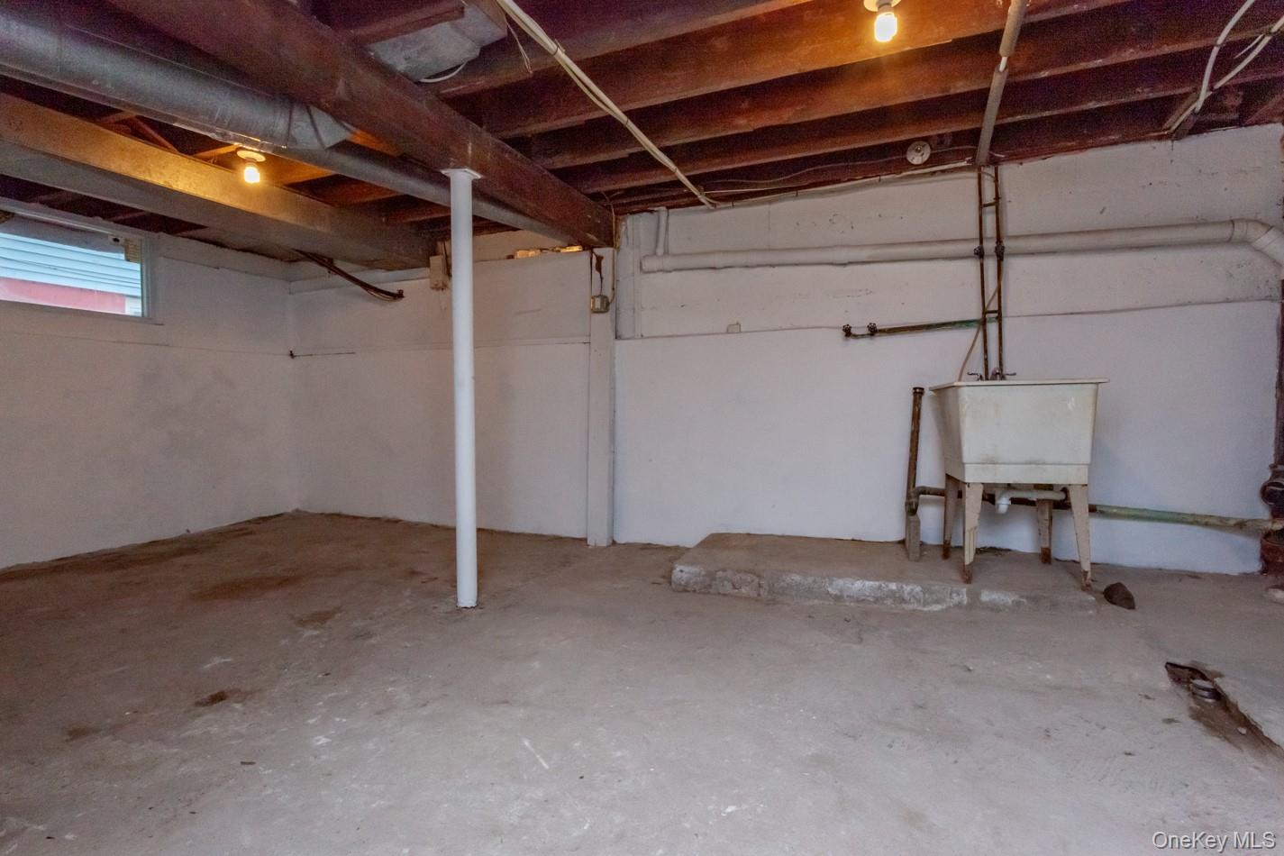 89 Smith Street Poughkeepsie, NY 12601 - Photo 40 of 42 a view of a room with gym equipment