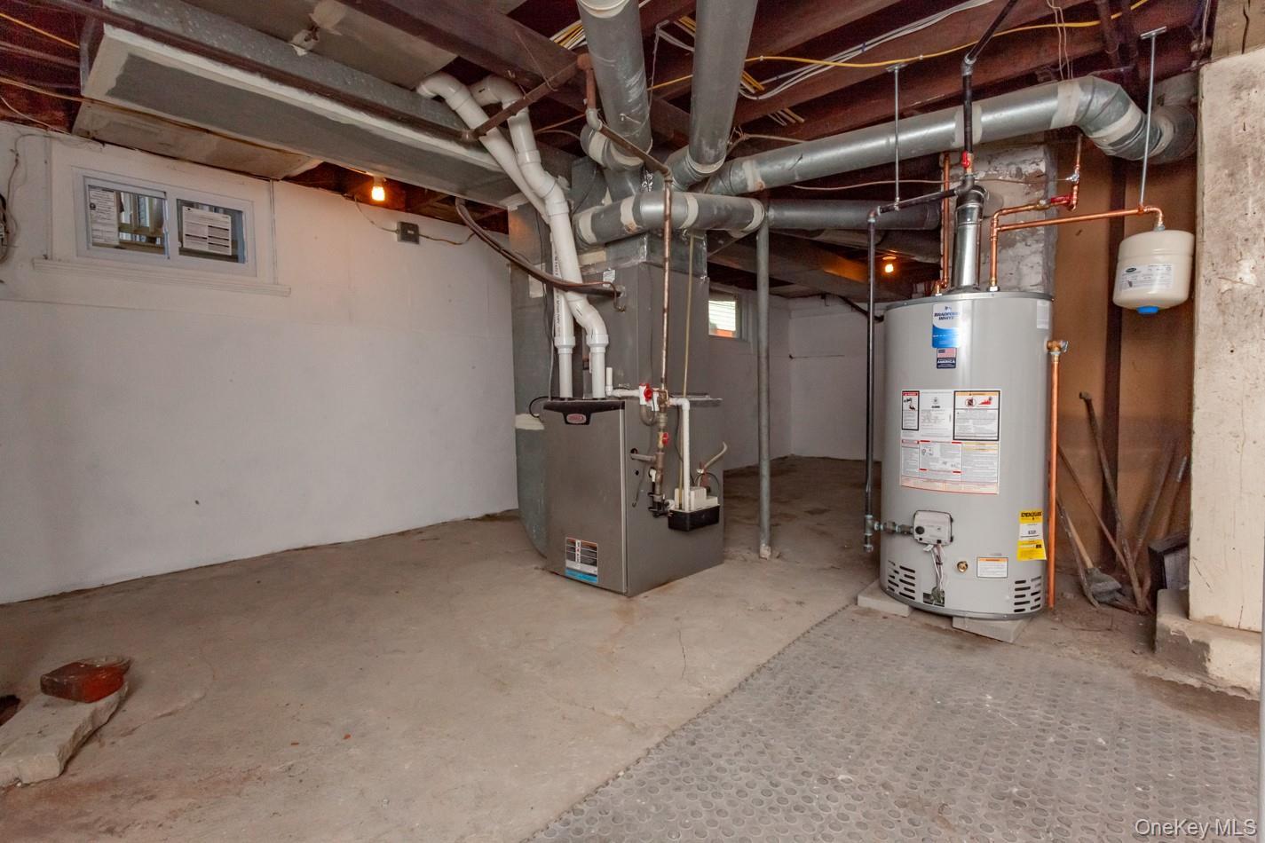 89 Smith Street Poughkeepsie, NY 12601 - Photo 42 of 42