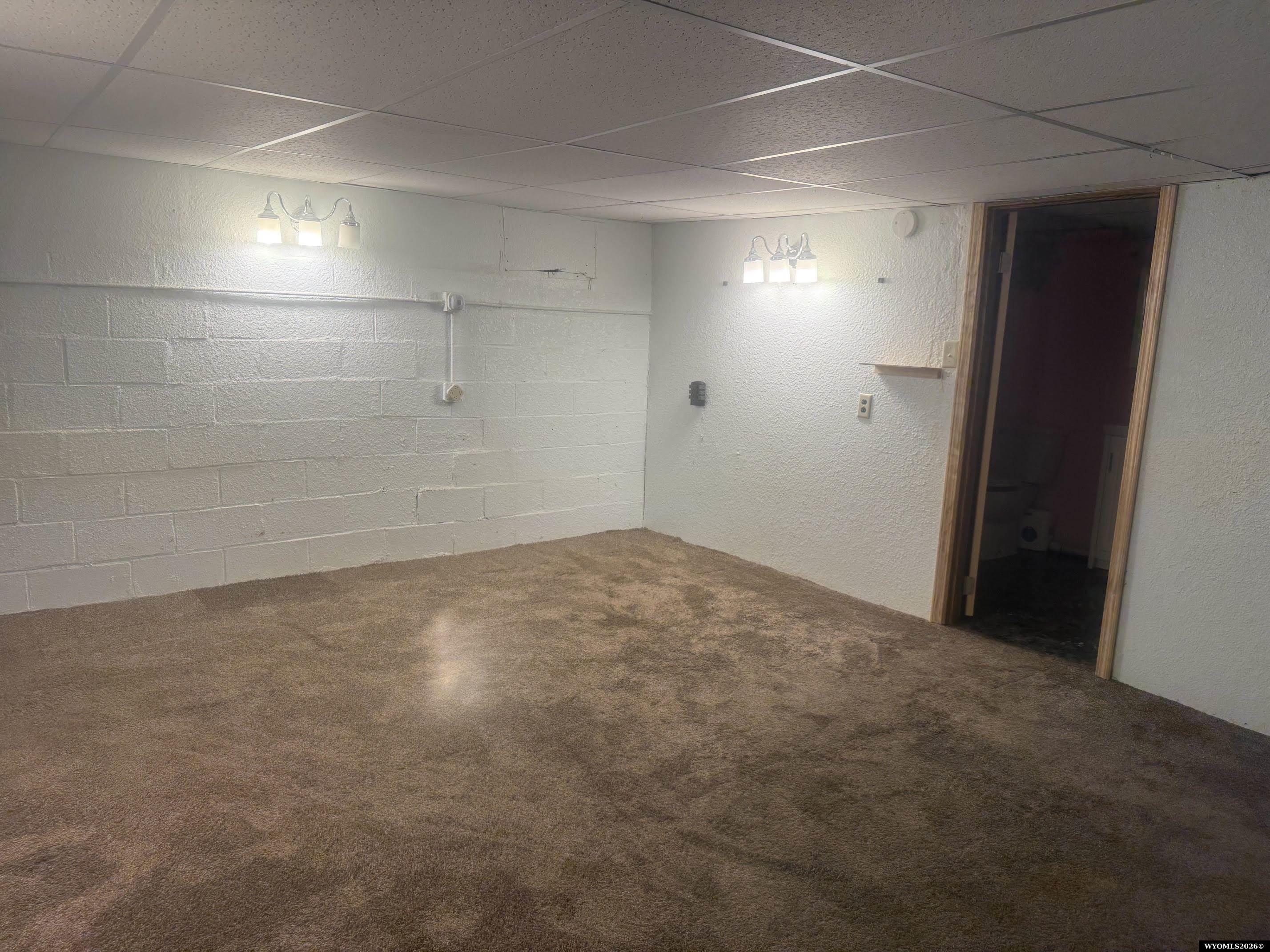 620 5th Street Rawlins, WY 82301 - Photo 17 of 34