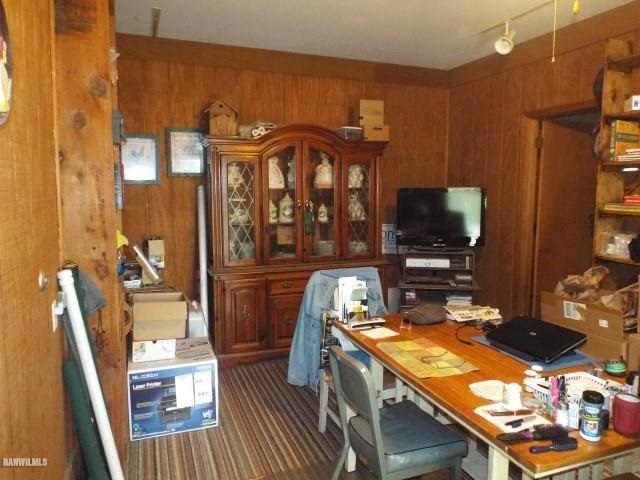 8833 South Massbach Road Elizabeth, IL 61028 - Photo 6 of 24 Gallery Image 6