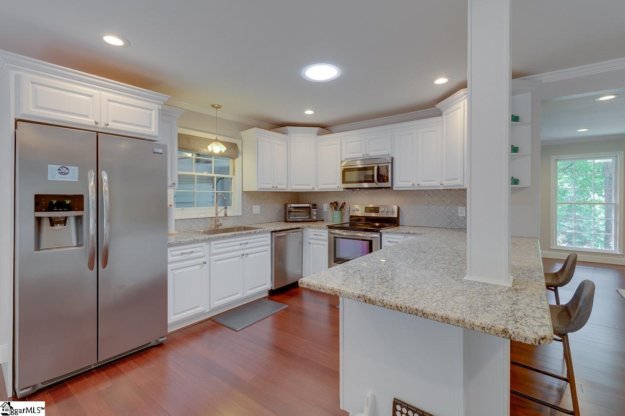 140 Arrowhead Road Greenville, SC 29609 - Photo 13 of 36 Gallery Image 13