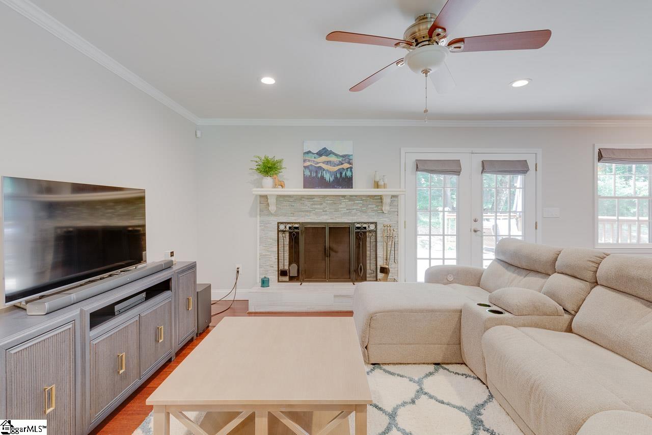 140 Arrowhead Road Greenville, SC 29609 - Photo 9 of 36 Gallery Image 9