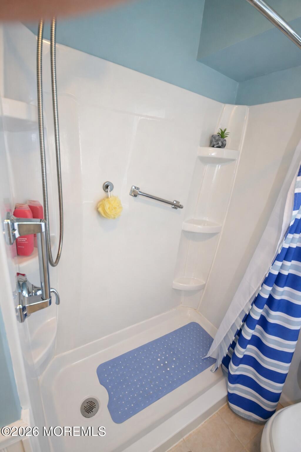 1 D Alabama Court Matawan, NJ 07747 - Photo 6 of 16 6 BA