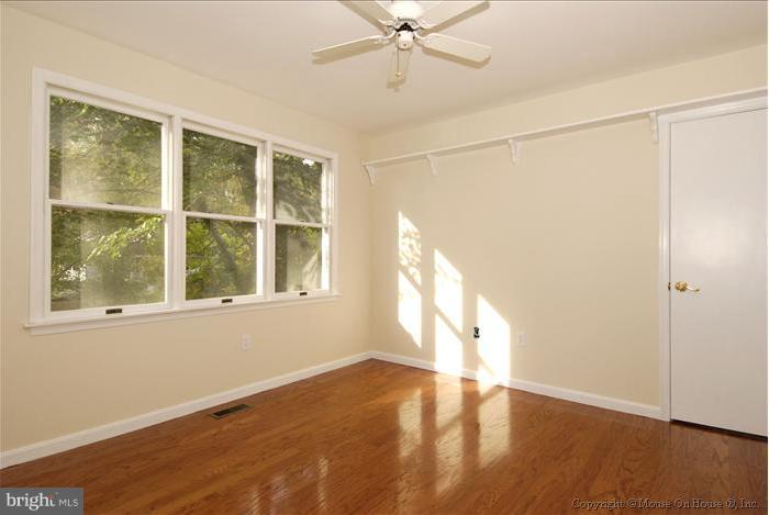 330 Severn Road Annapolis, MD 21401 - Photo 12 of 30 Bedroom
