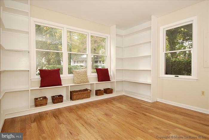 330 Severn Road Annapolis, MD 21401 - Photo 19 of 30 Interior (General)