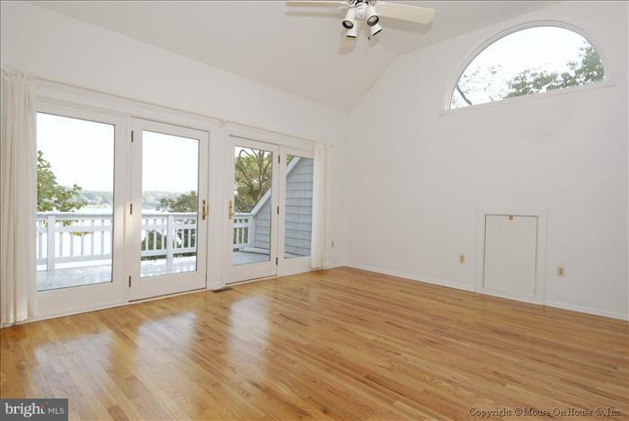 330 Severn Road Annapolis, MD 21401 - Photo 5 of 30 Bedroom (Master)