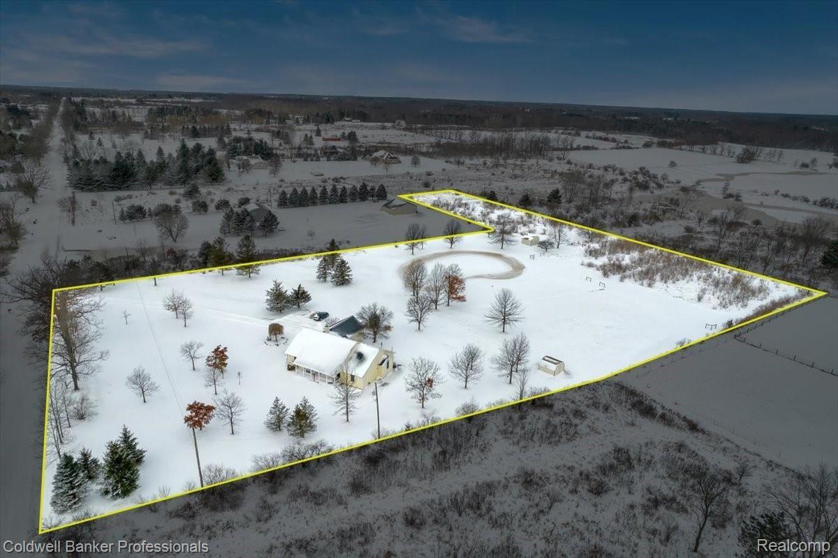 4060 Merwin Road Lapeer, MI 48446 - Photo 28 of 31 E3F30093-ED99-4A4B-8E7F-3B773A843600.jpeg