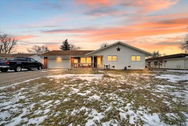 $219,900 | 3904 Memory Lane, Jackson, MI 49201