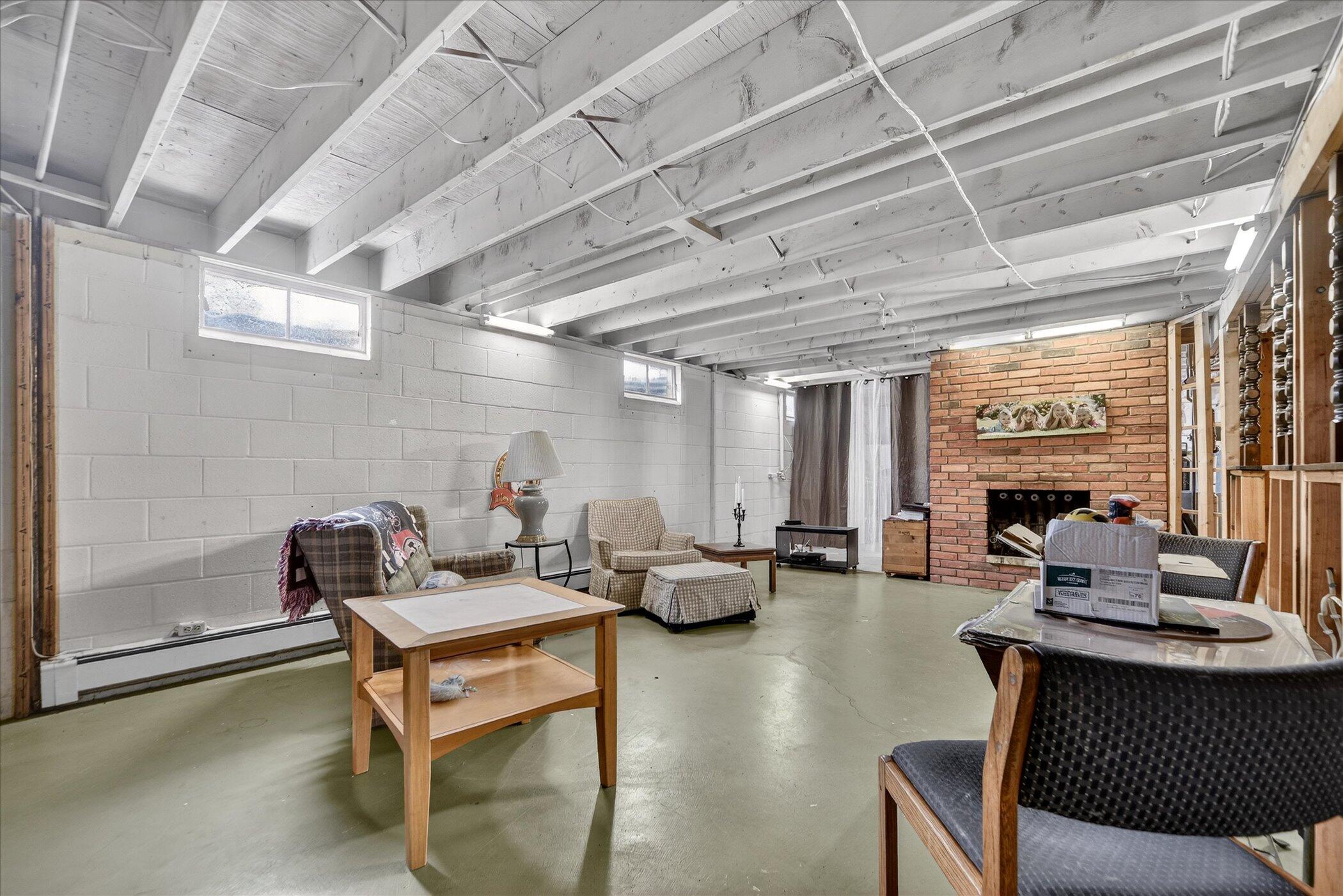 3904 Memory Lane Jackson, MI 49201 - Photo 24 of 33 26-3904-Memory-Ln-Jackson-MI-49201-Windo