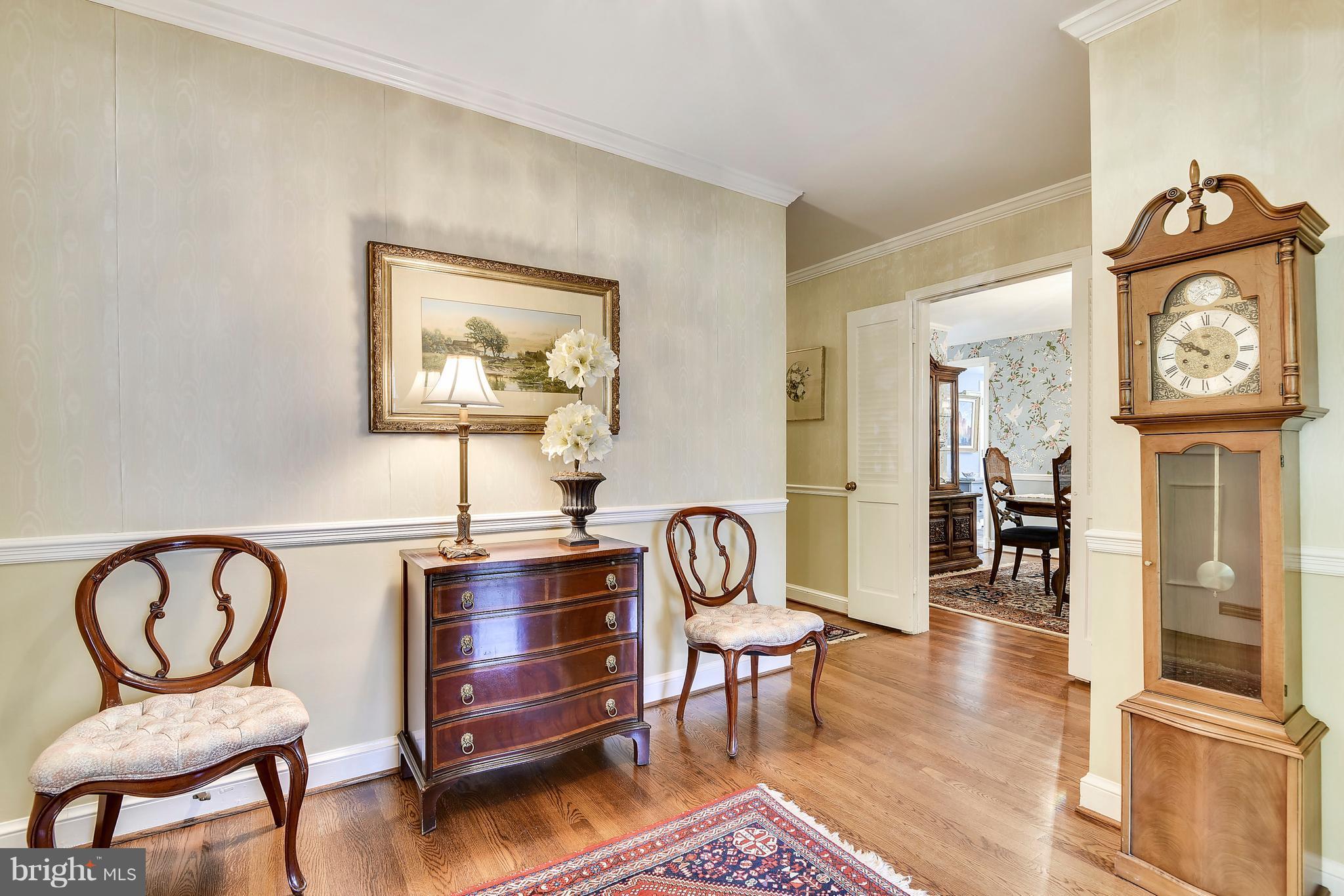 5615 Lamar Road Bethesda, MD 20816 - Photo 2 of 23 Foyer