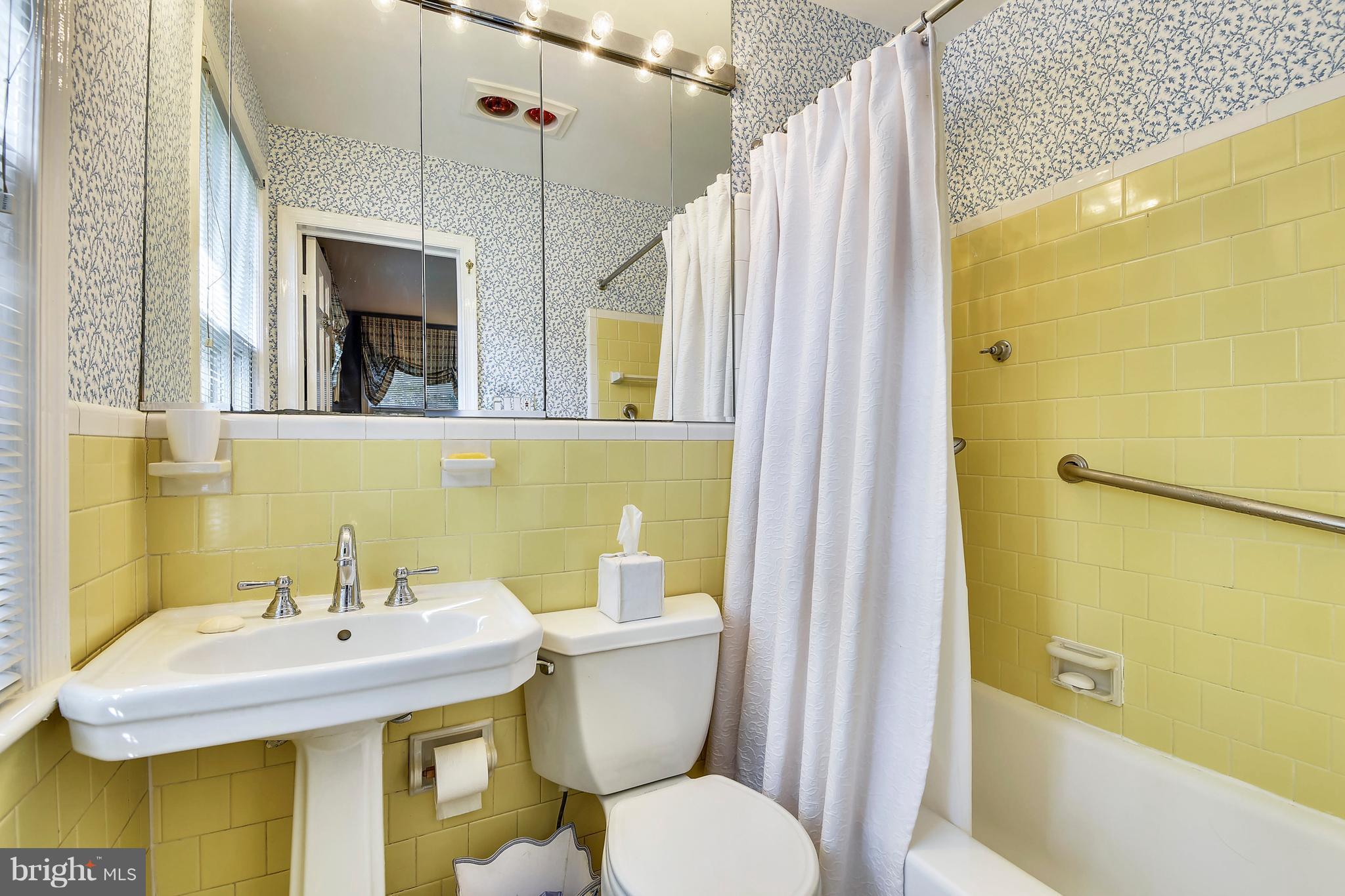 5615 Lamar Road Bethesda, MD 20816 - Photo 16 of 23 Bath