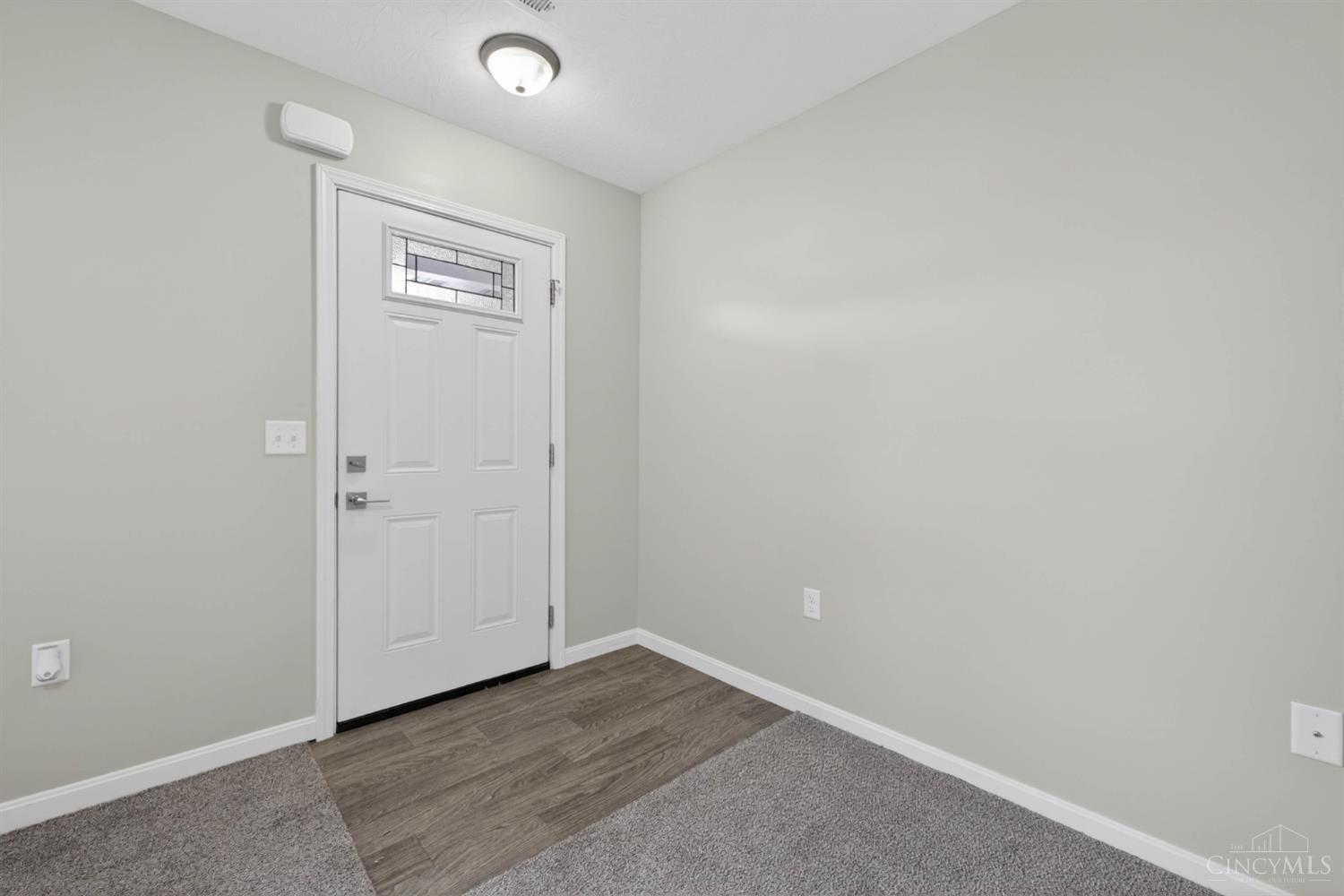 605 Diamond Loop Middletown, OH 45044 - Photo 11 of 35