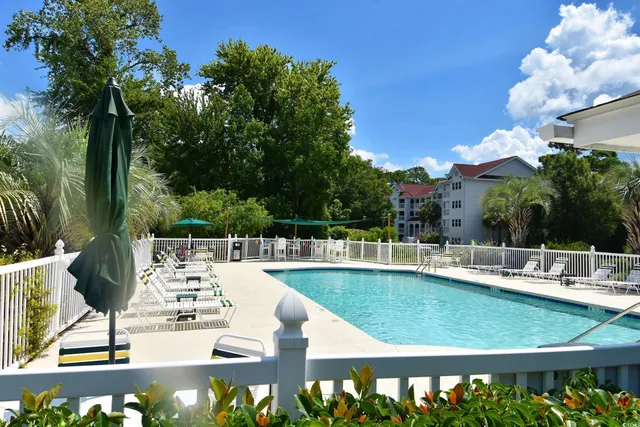 $249,900 | 4622 Greenbriar Drive, Unit G7, Little River, SC 29566