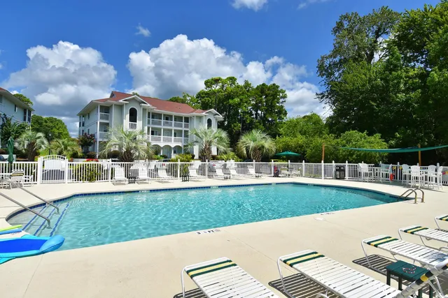 $249,900 | 4622 Greenbriar Drive, Unit G7, Little River, SC 29566