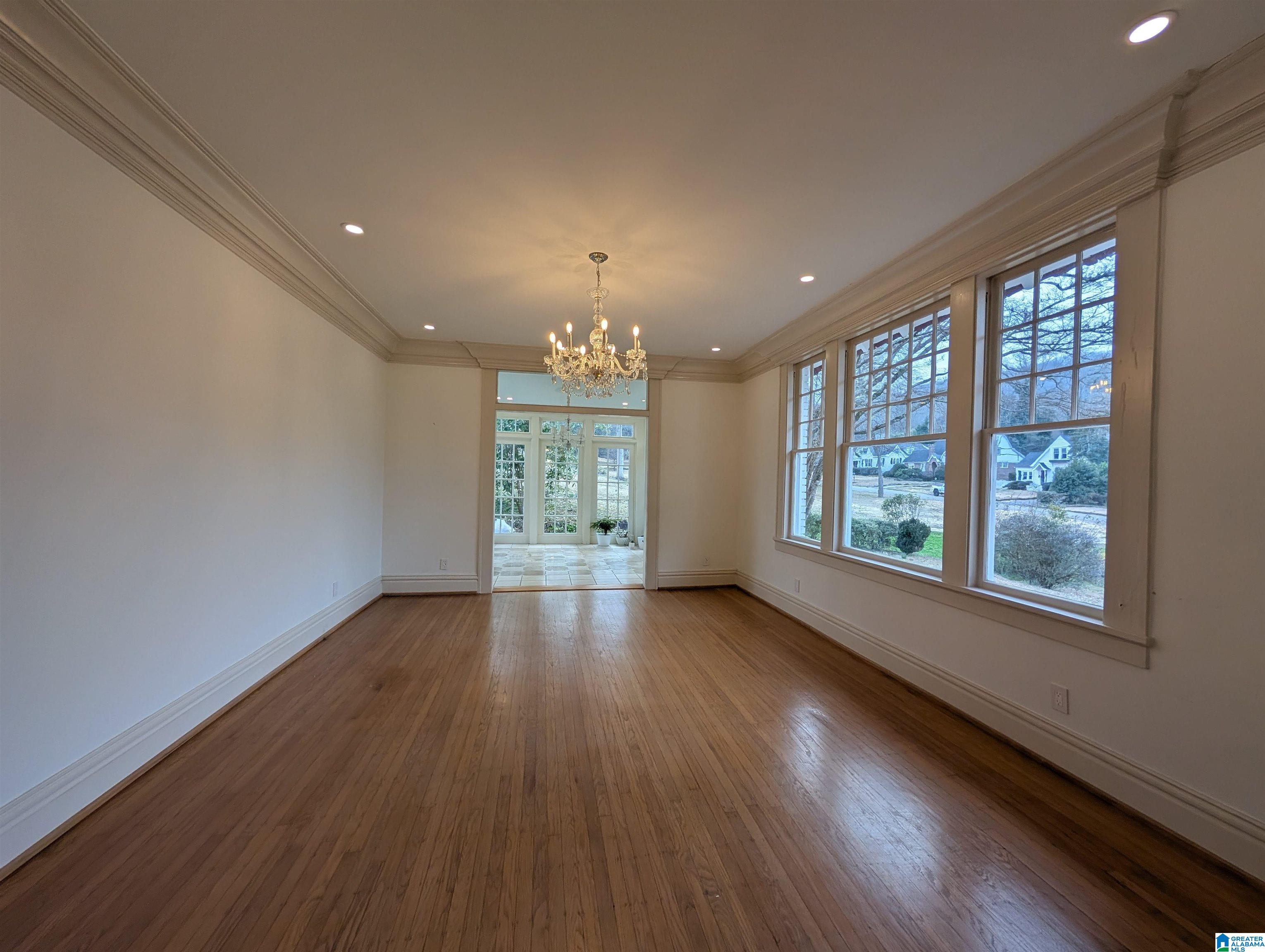 1107 Montvue Road Anniston, AL 36207 - Photo 19 of 61