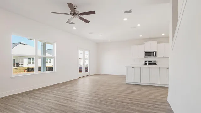 $568,645 | 373 Holley Grv Lane, Santa Rosa Beach, FL 32459