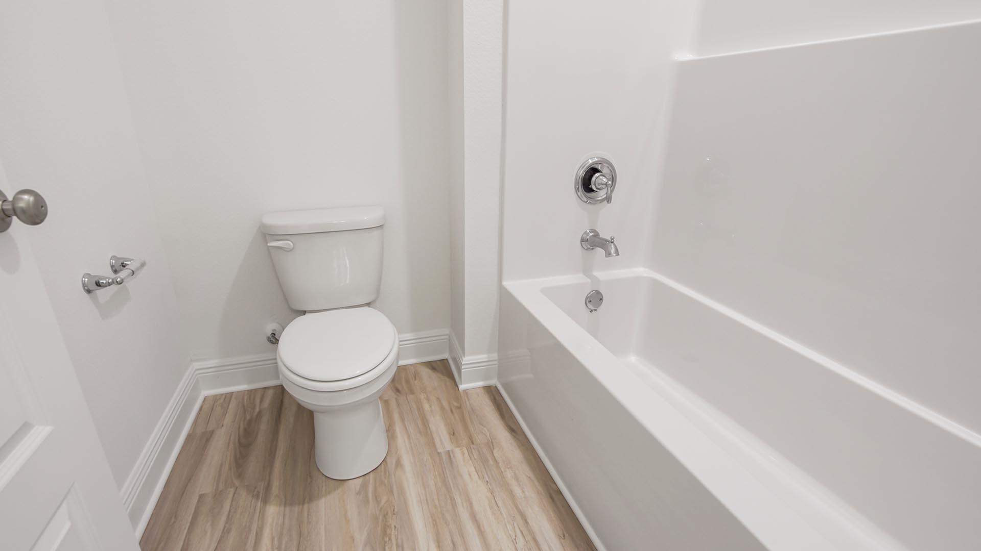 373 Holley Grv Lane Santa Rosa Beach, FL 32459 - Photo 43 of 46 a bathroom with a toilet and a sink
