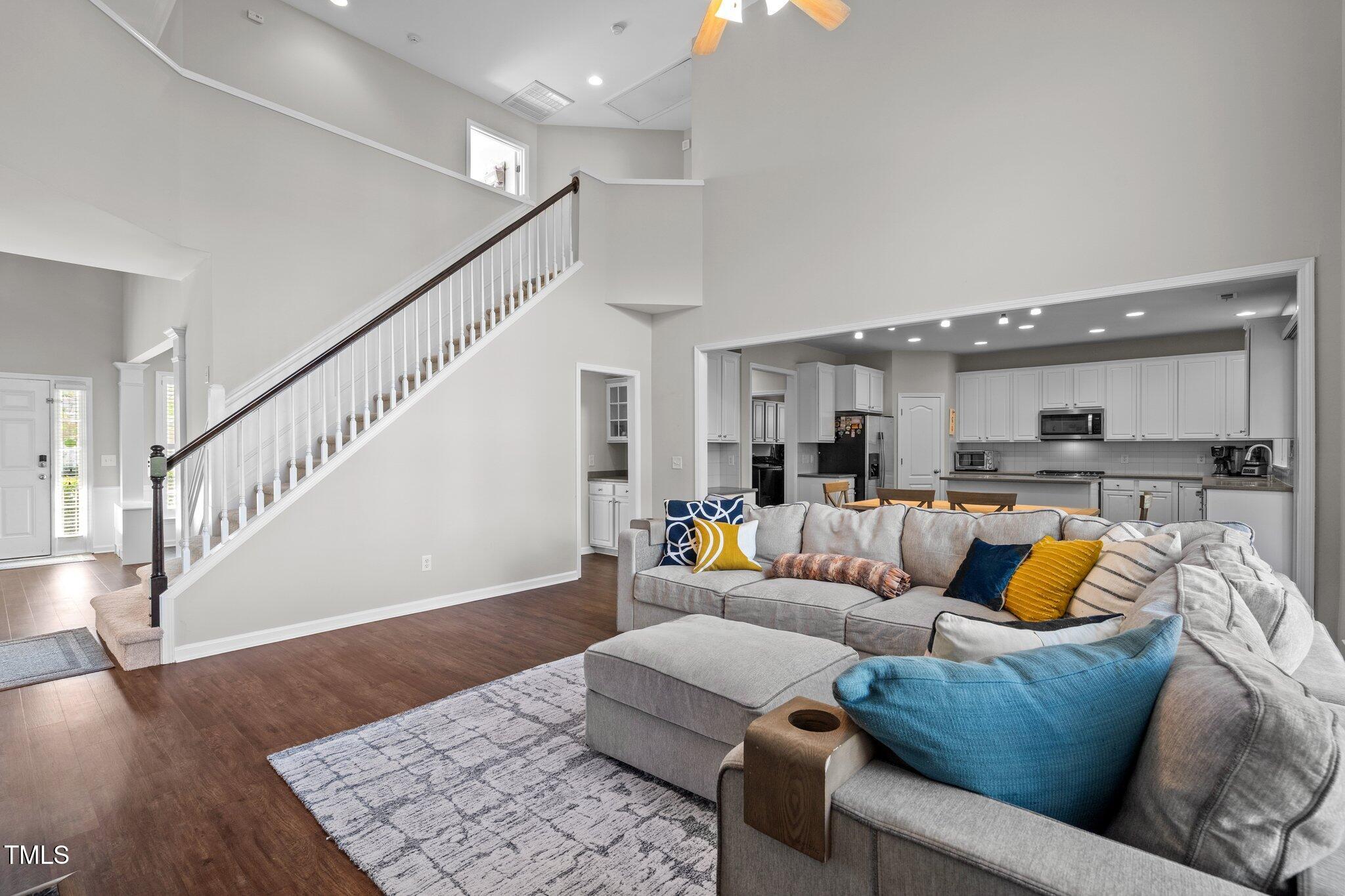 7608 Derek Drive Raleigh, NC 27613 - Photo 10 of 65 55-web-or-mls-_NFP5382