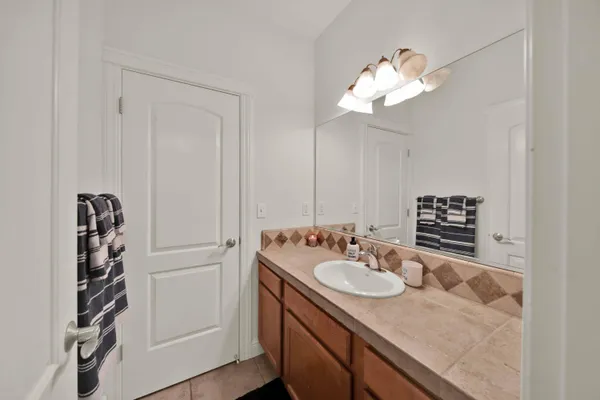 $484,900 | 4178 Sunflower Drive, Redding, CA 96001