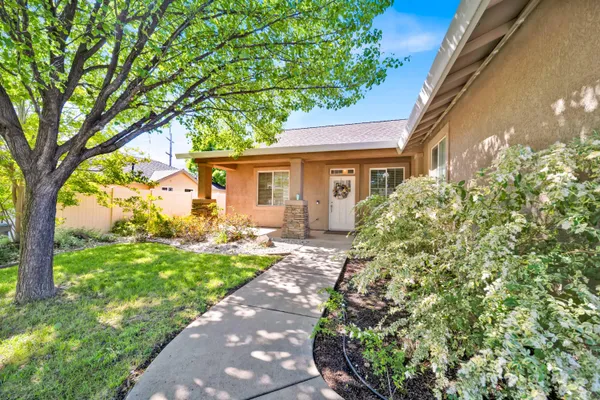 $484,900 | 4178 Sunflower Drive, Redding, CA 96001