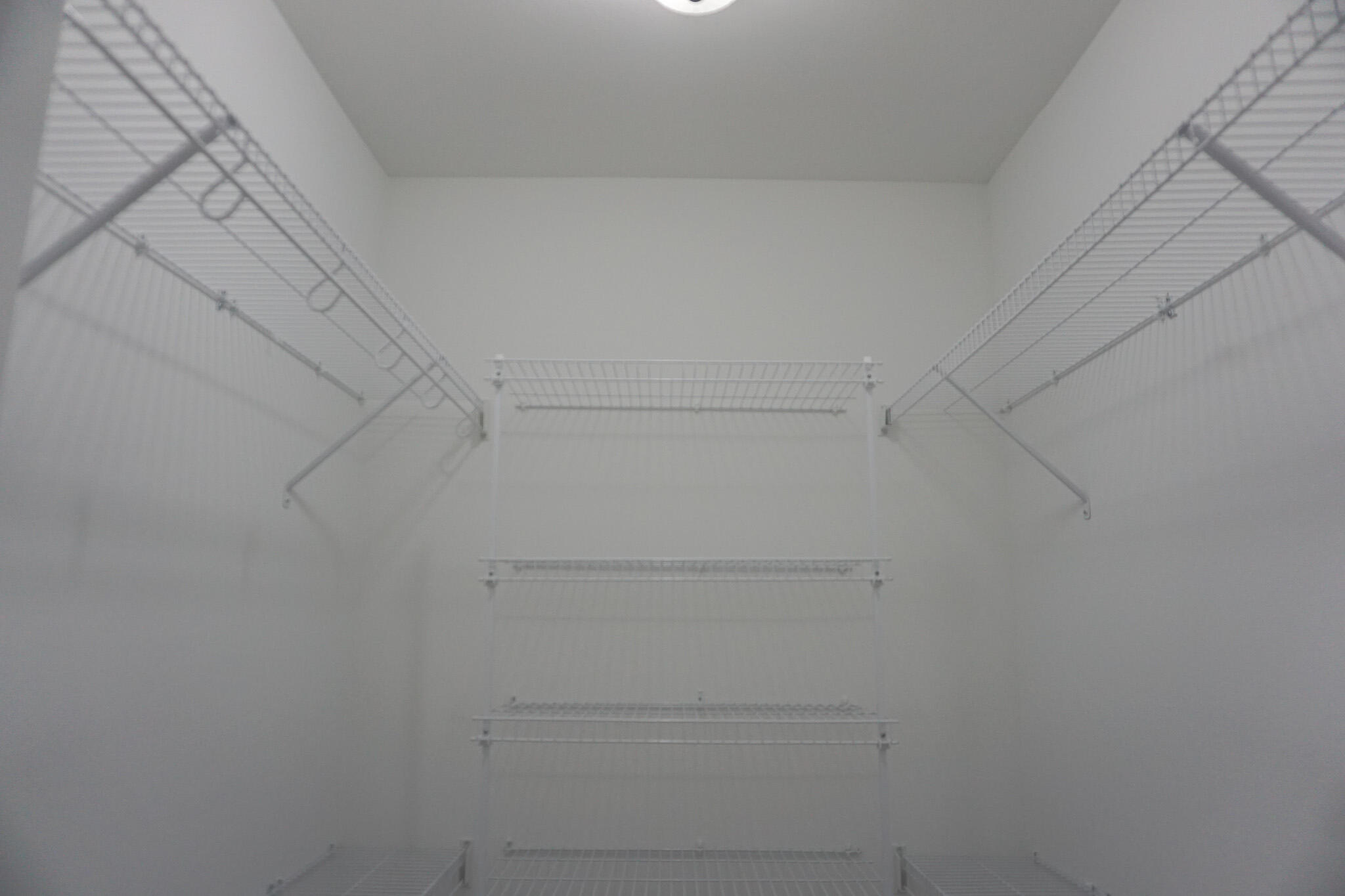 48 9th Avenue Shalimar, FL 32579 - Photo 27 of 60 a view of small space