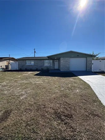 $2,200 | 3904 Cedarwood Drive, Holiday, FL 34691