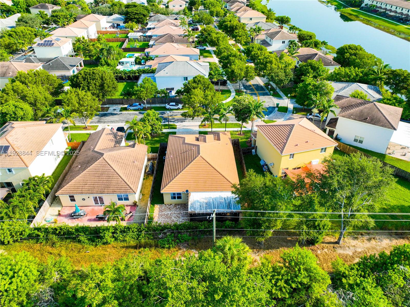 3090 Southeast 7th Court Homestead, FL 33033 - Photo 60 of 80 an aerial view of house with yard