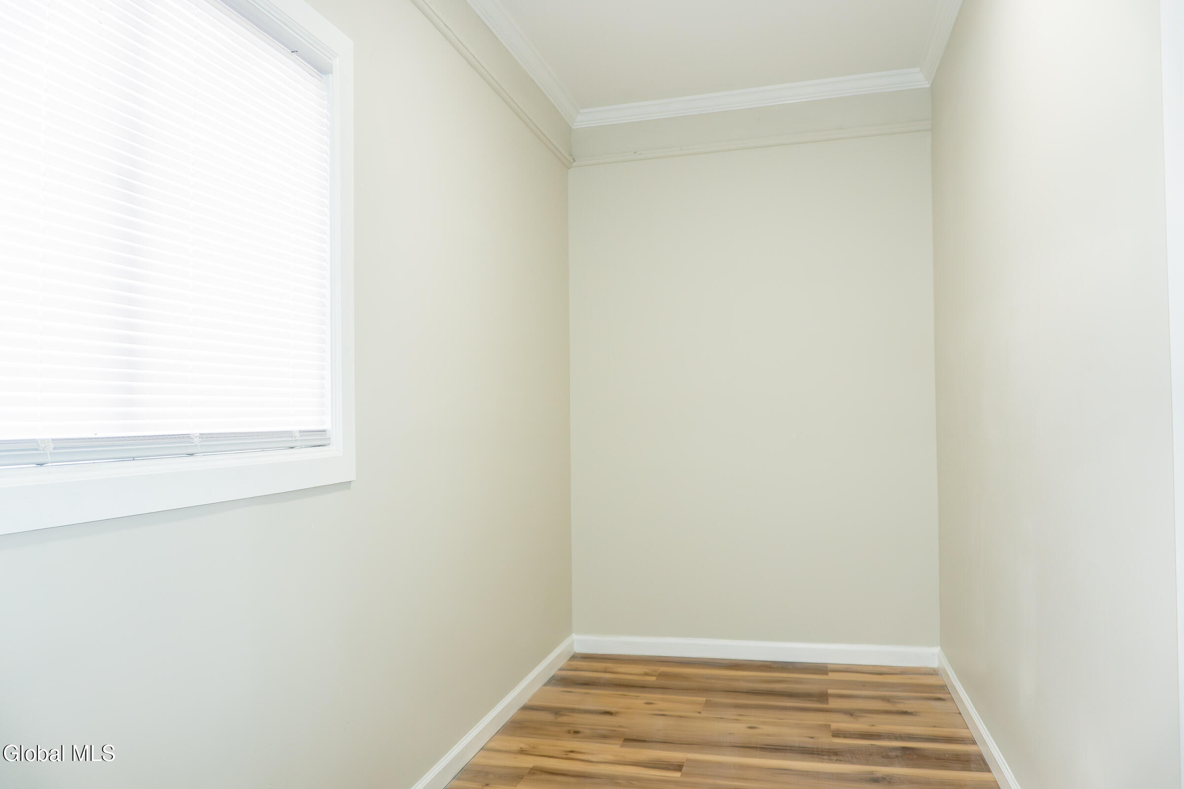 418 3rd Street, Unit 2 Schenectady, NY 12306 - Photo 18 of 29 _DSC2841