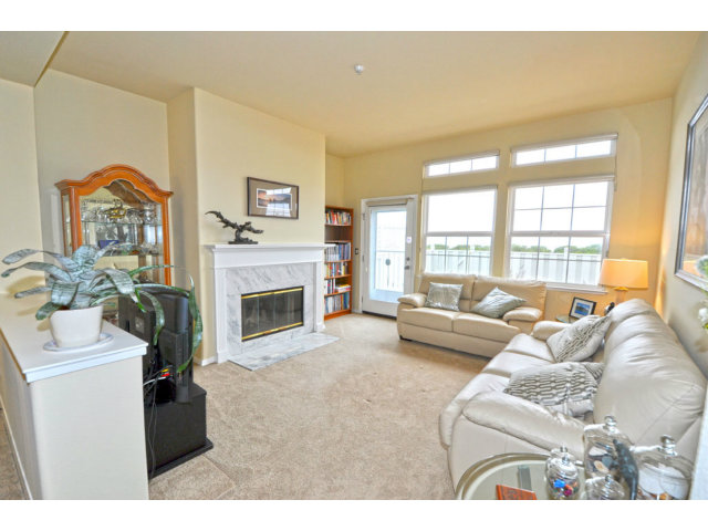 49 Outlook Circle Pacifica, CA 94044 - Photo 2 of 22