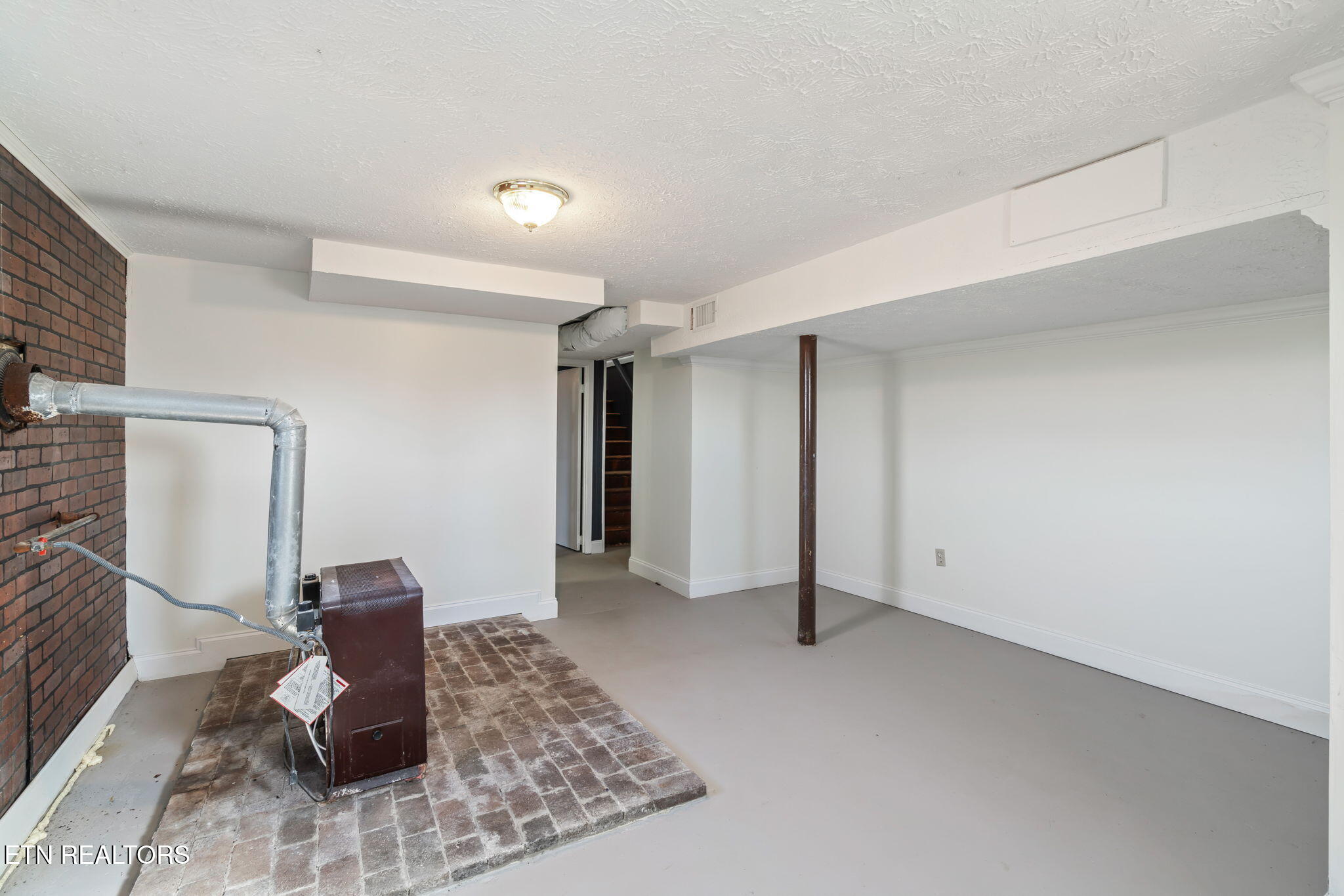 215 Fowler Street Vonore, TN 37885 - Photo 20 of 36 29-web-or-mls-215 Fowler Street-20