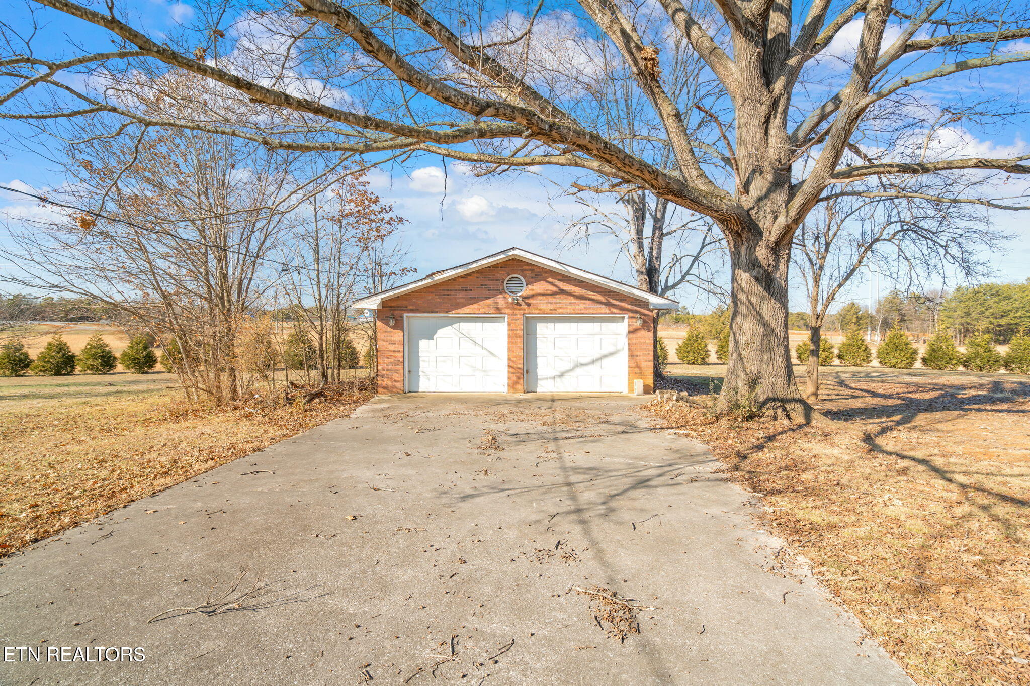 215 Fowler Street Vonore, TN 37885 - Photo 25 of 36 39-web-or-mls-215 Fowler Street-30