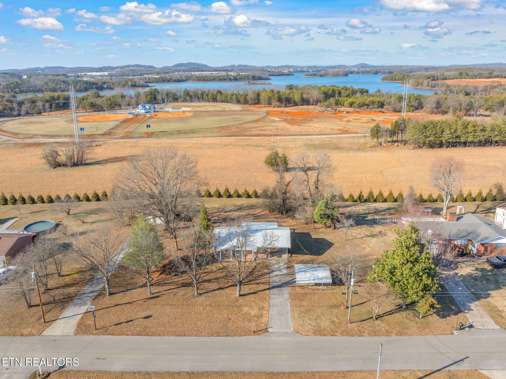 215 Fowler Street Vonore, TN 37885 - Photo 35 of 36 53-web-or-mls-215 Fowler Street-51