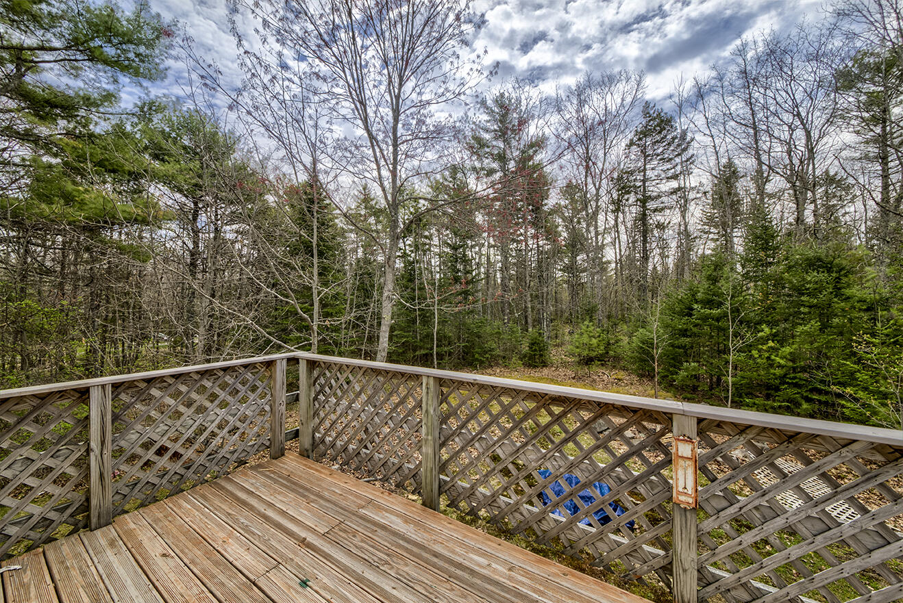 374 Bunker Hill Road Warren, ME 04864 - Photo 2 of 25 374 Bunker Hill Road Warren