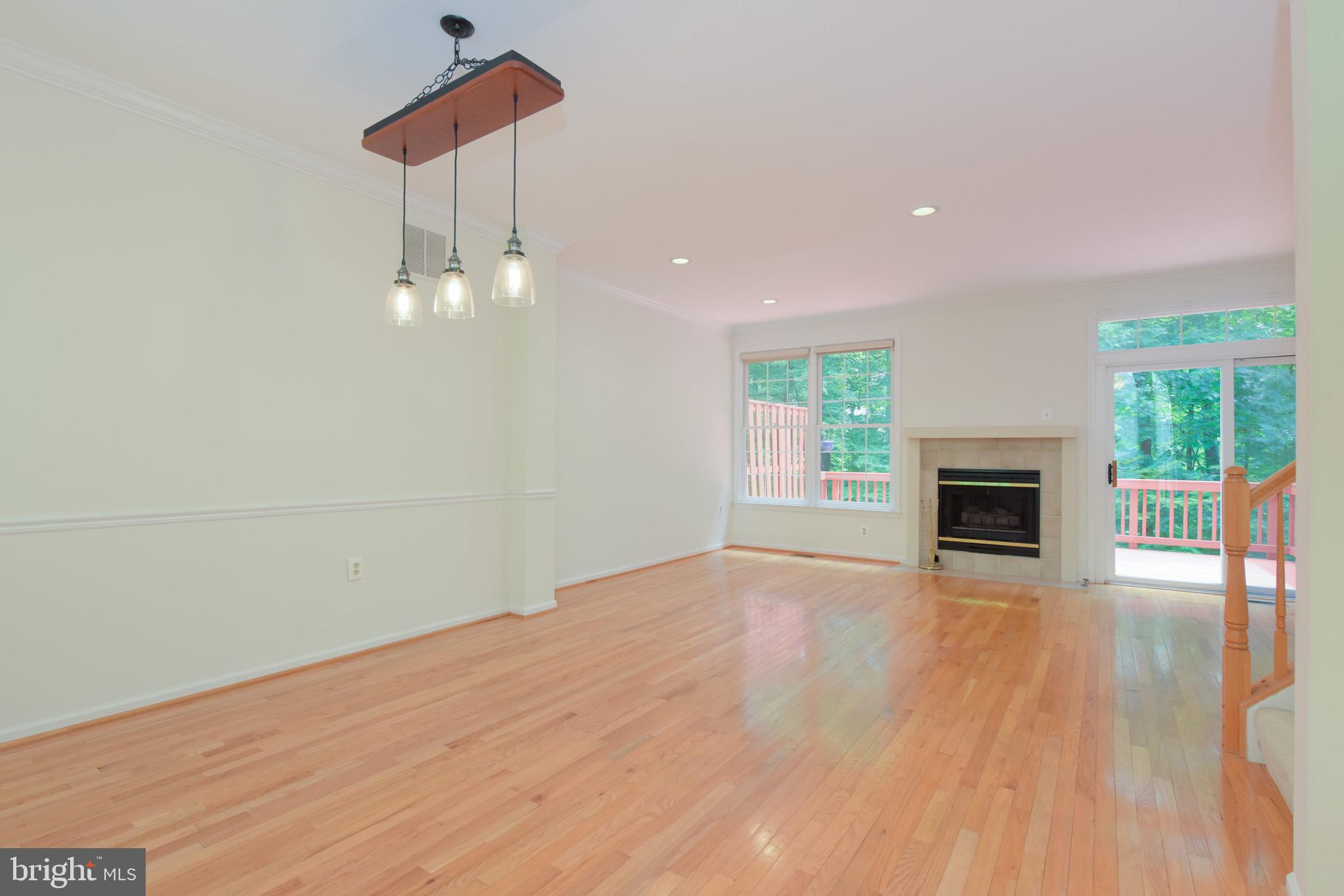 11272 Fairwind Way Reston, VA 20190 - Photo 10 of 46 Dining Area