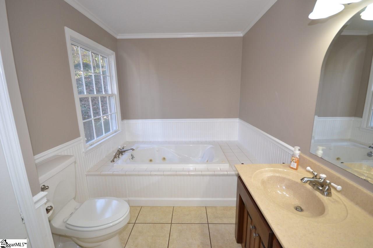 204 Windsor Road Greer, SC 29651 - Photo 14 of 25