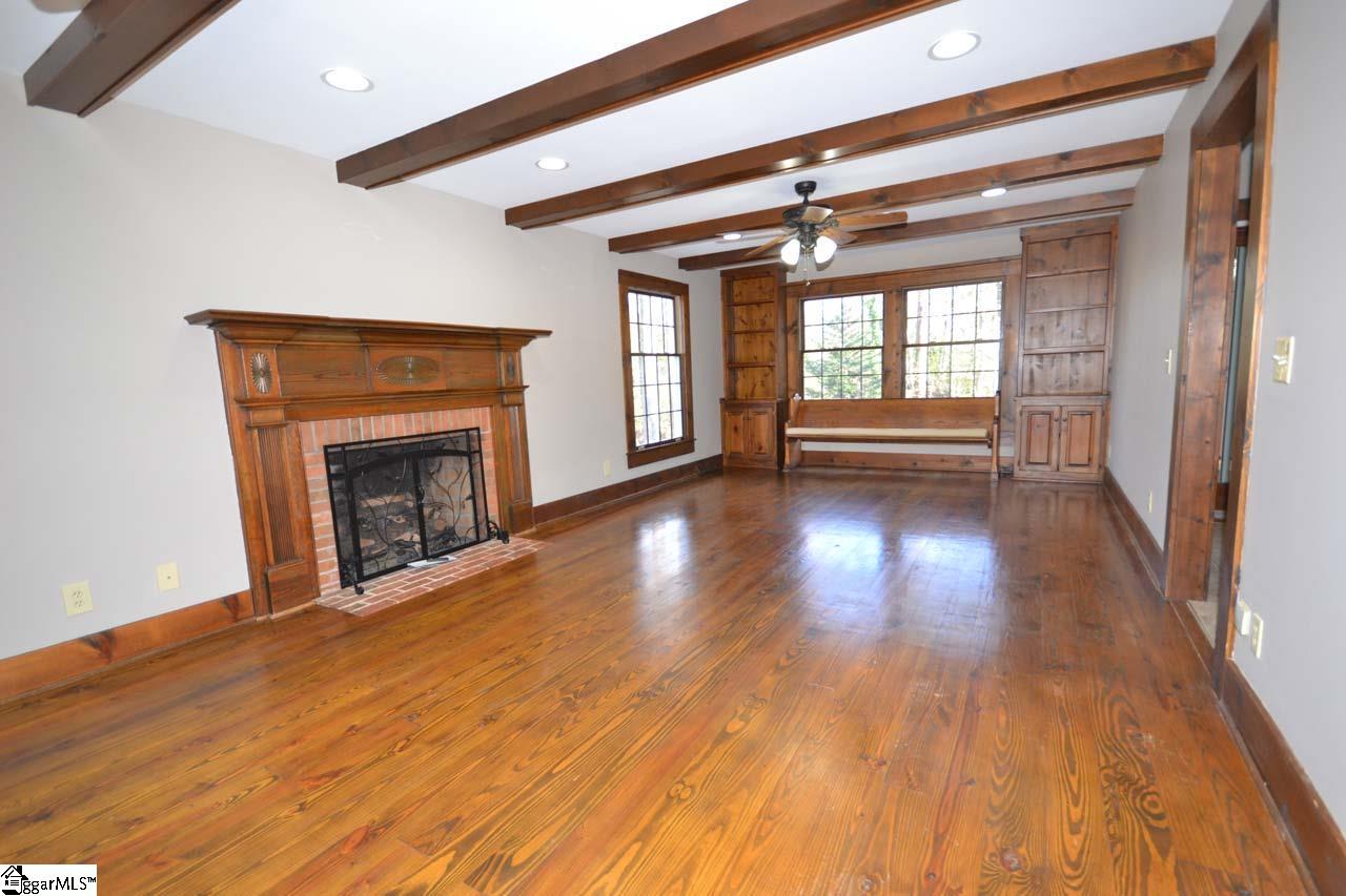 204 Windsor Road Greer, SC 29651 - Photo 6 of 25