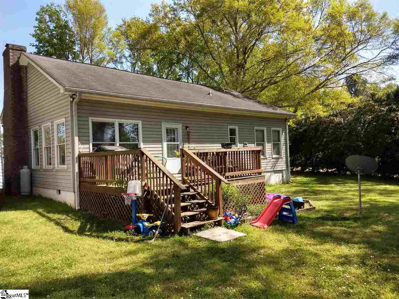 1131 Brown Road Anderson, SC 29621 - Photo 6 of 36