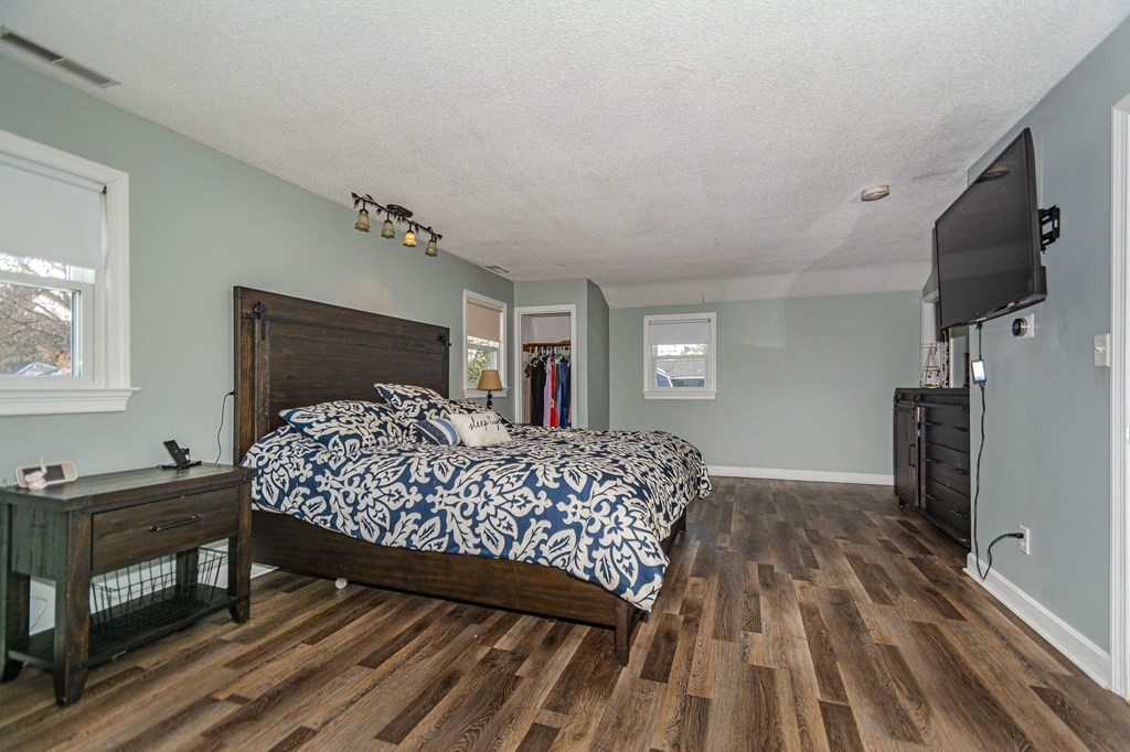 25 Edgewood Road Tewksbury, MA 01876 - Photo 16 of 36 Gallery Image 16