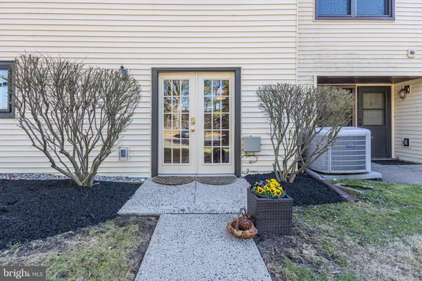 $389,900 | 1 Heather Court, Newtown, PA 18940