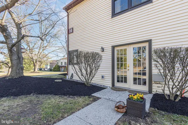 $389,900 | 1 Heather Court, Newtown, PA 18940