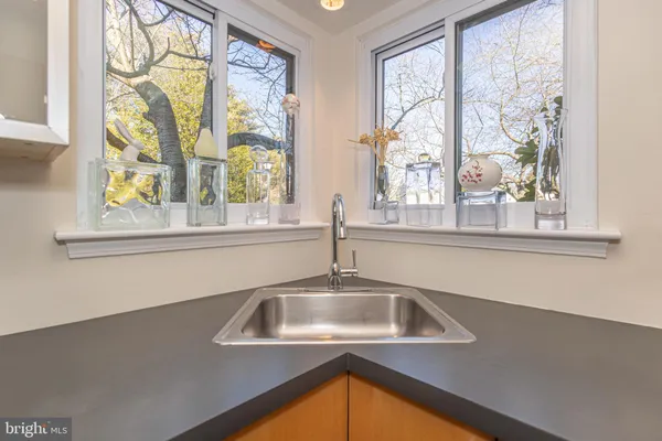 $389,900 | 1 Heather Court, Newtown, PA 18940