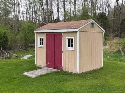 $550,000 | 94 Booth Road, Chester, NY 10918