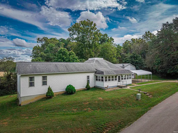 $259,000 | 3965 South Co Road 350 East, Winslow, IN 47598
