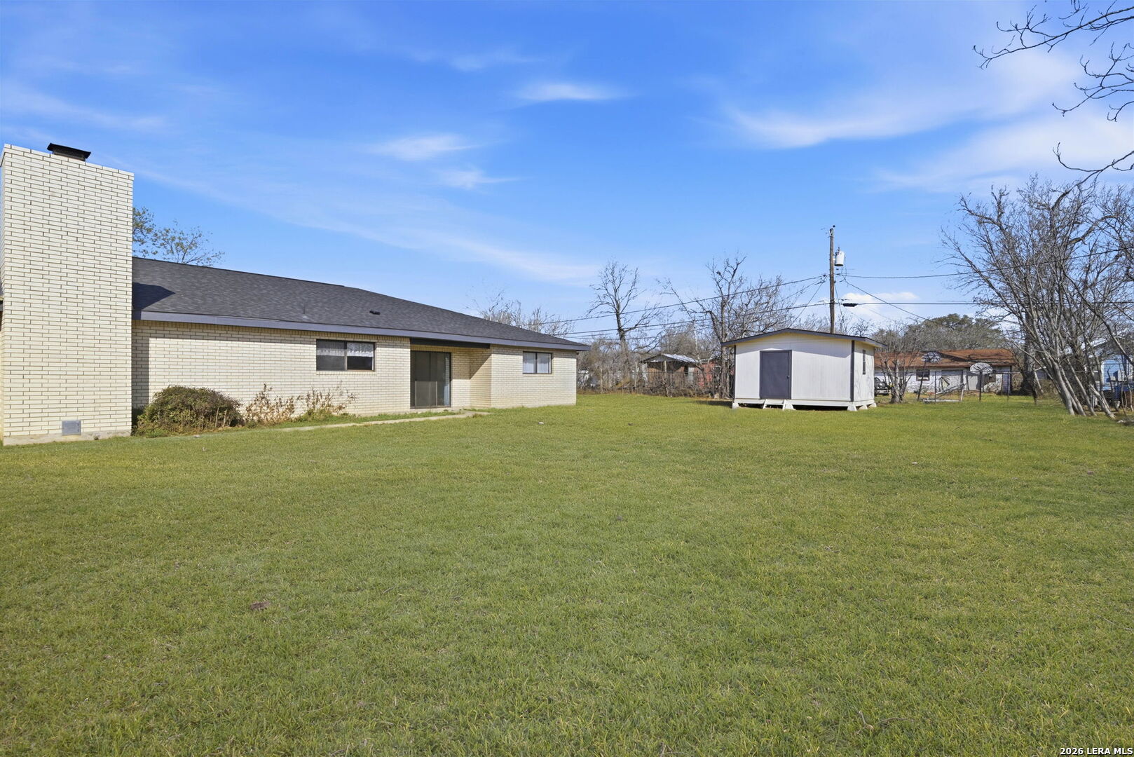 508 Crouch Avenue Devine, TX 78016 - Photo 24 of 26 a house view with garden space