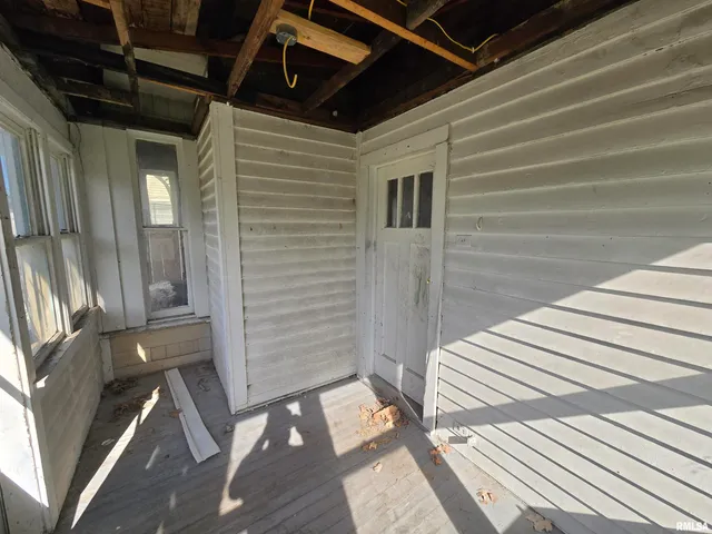 $26,500 | 106 East Jackson Street, Abingdon, IL 61410