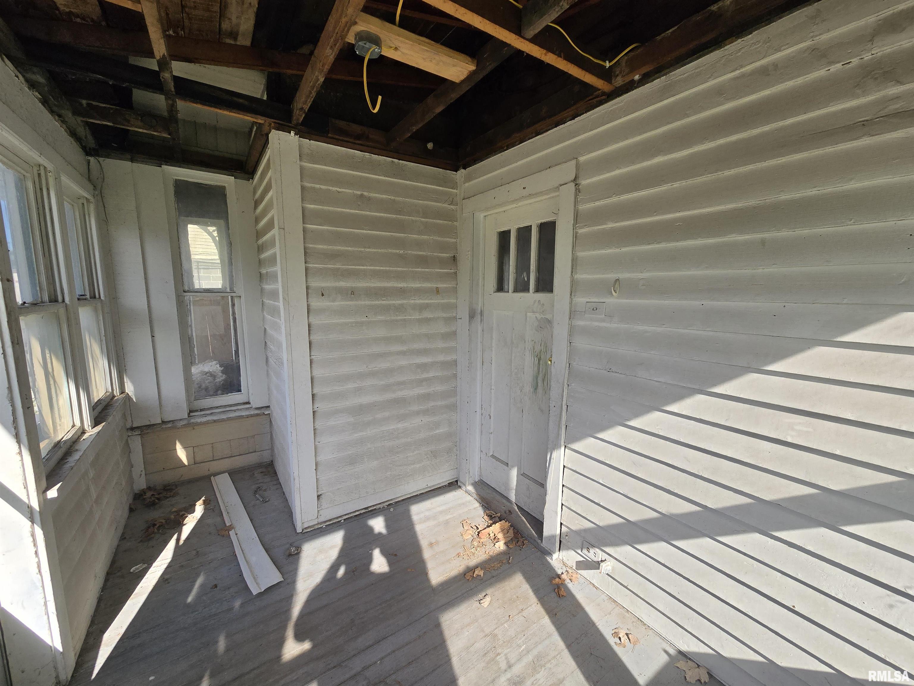 106 East Jackson Street Abingdon, IL 61410 - Photo 3 of 12