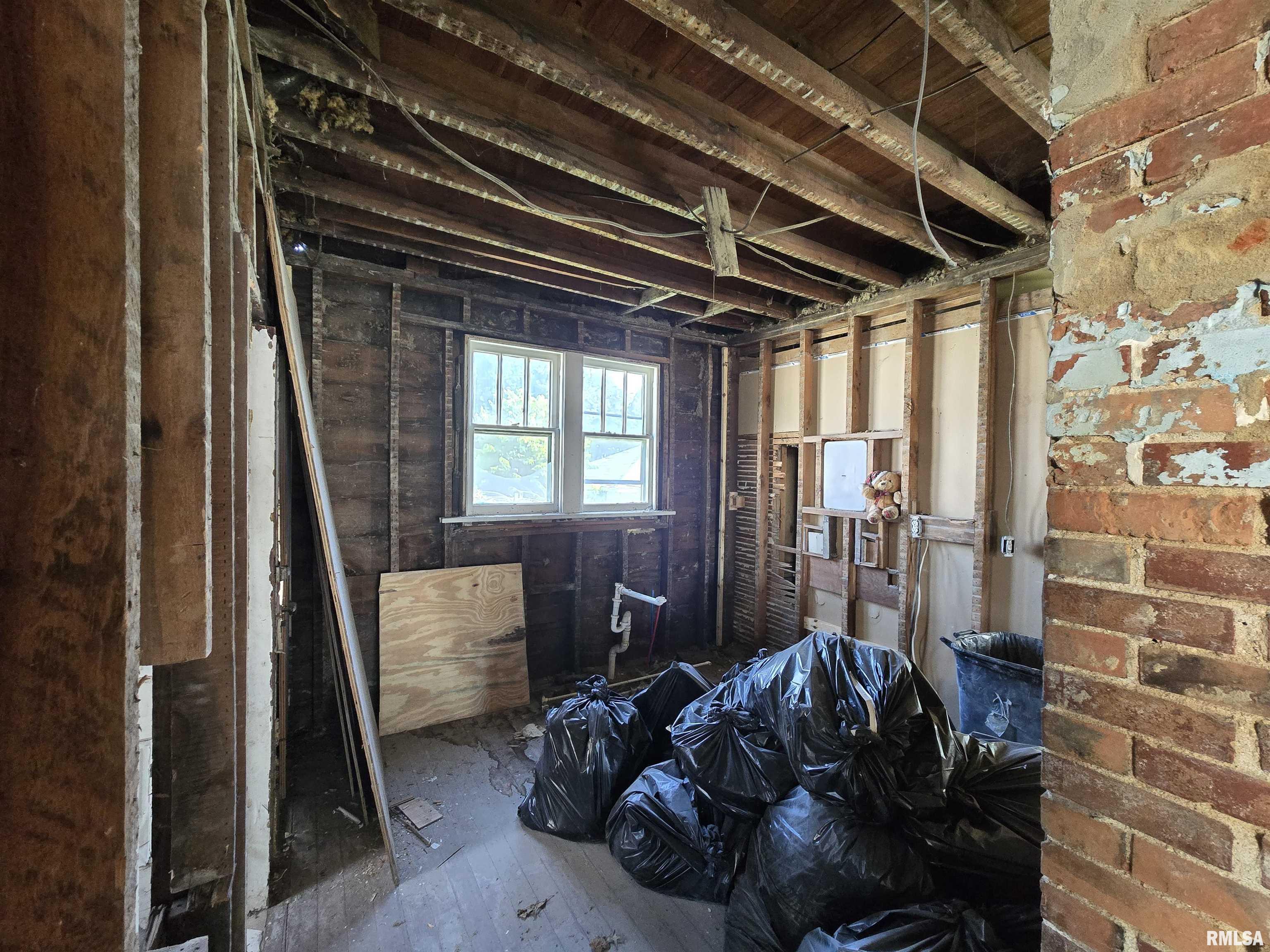 106 East Jackson Street Abingdon, IL 61410 - Photo 5 of 12